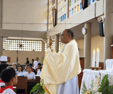 Perayaan Ekaristi di Kapel